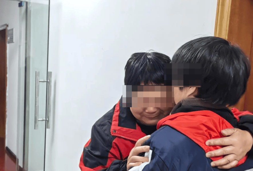 四川女子20岁时在河北失踪,18年后找回 父亲:她17岁患病,现仍不知其经历丨红星寻人